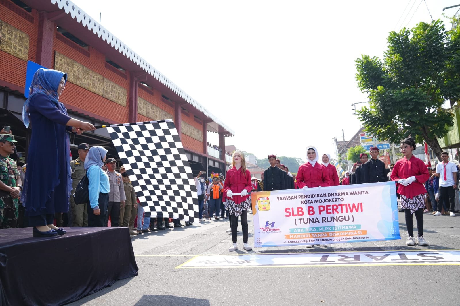 Gerak Jalan Tematik, Warnai Perayaan HUT RI di Kota Mojokerto