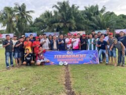 Pembukaan Open Turnamen Sepak Bola  Peninjauan CUP Berlangsung Meriah