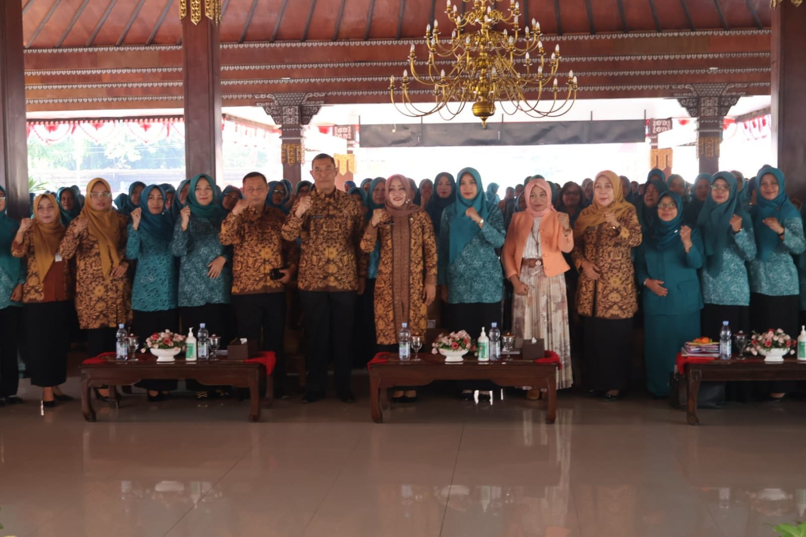 Bina TP PKK, Bupati Mojokerto Imbau Pentingnya Literasi Digital Di Dunia Maya