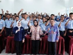 ROADSHOW PERKOPERASIAN MENYASAR GEN Z, WALI KOTA MOJOKERTO: KOPERASI SOKO GURU PEREKONOMIAN BANGSA INDONESIA