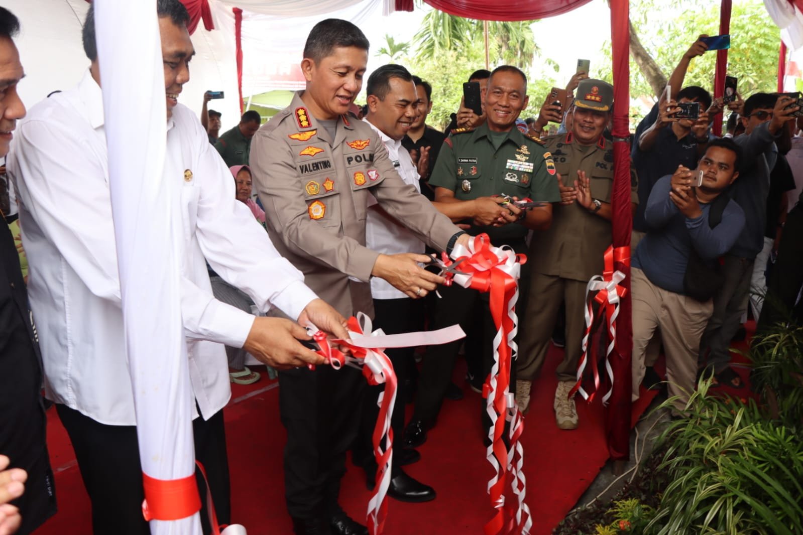 Polrestabes Medan Ungkap Ratusan Kilo Narkotika Dan Resmikan Kampung Bebas Narkoba Berbasis Teknologi