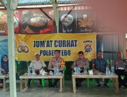 Jumat curhat di desa mengupeh bersama Kapolres Tebo Akbp I Wayan Arta Ariawan.SH.S.ik.MH