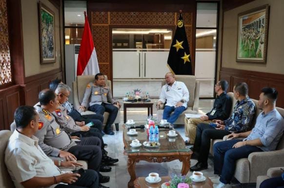 Temui Kapolda, Ketua DPD RI Sampaikan Aspirasi Pesilat Jatim