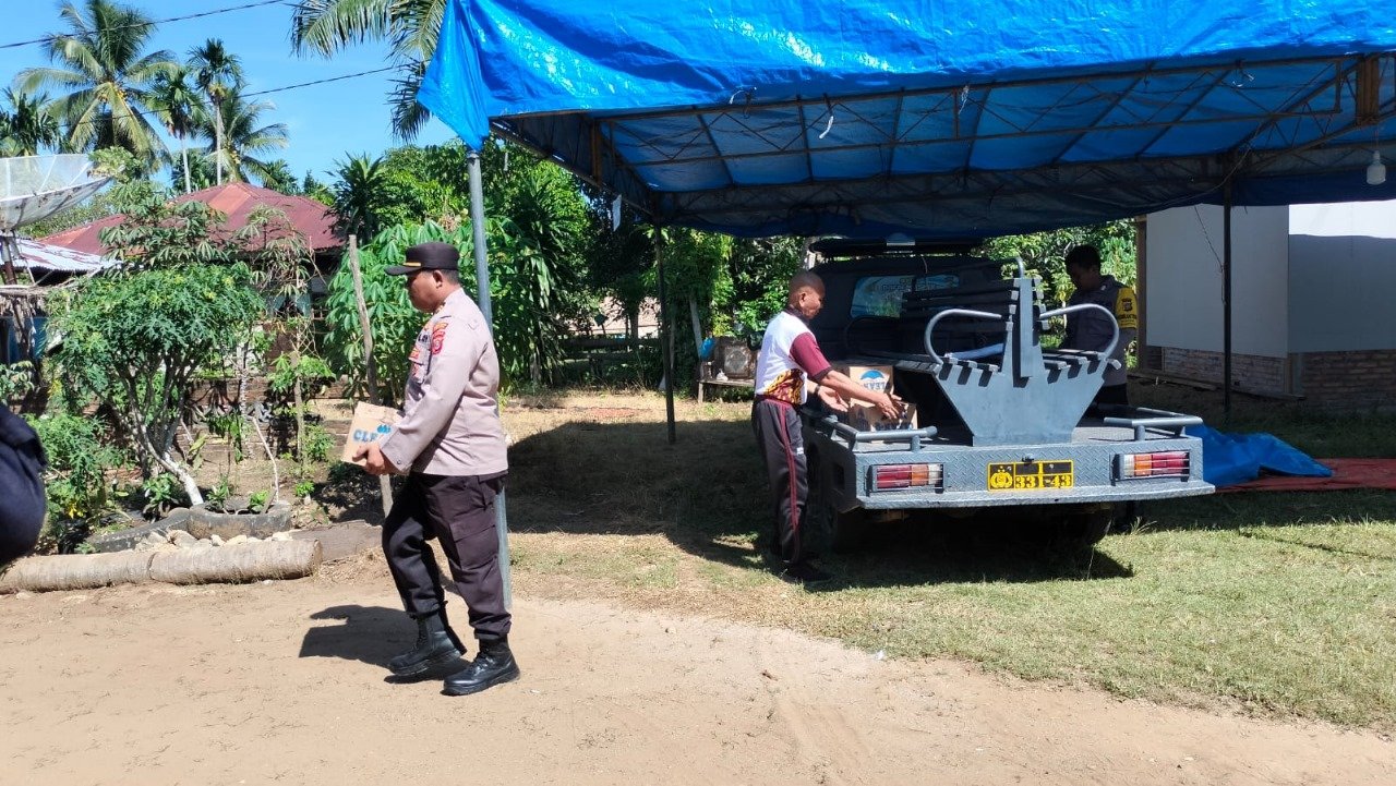 Jumat Berkah, Kapolsek Nurussalam Polres Aceh Timur Beri Bantuan untuk Keluarga Korban Laka Lantas