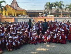 Berikan Motivasi Belajar, Bati Tuud Ramil 0815/14 Dlanggu Ajak Siswa Kenali Potensi Diri