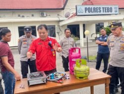 Sosialisasi Pengunaan kompor Gas Elpiji oleh Koperasi Purna Pertamina di Polres Tebo