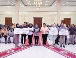 Pemkot Kembali Salurkan Beasiswa Bagi Ratusan Mahasiswa Berprestasi Kota Mojokerto