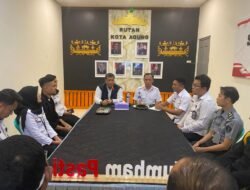 Kepala Divisi Pemasyarakatan Kemenkumham Lampung Berikan Pengarahan Kepada Petugas dan Motivasi WBP Rutan Kota Agung