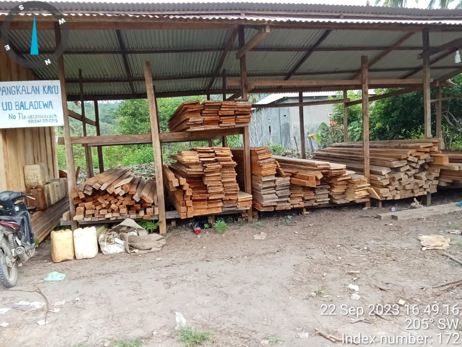 Ketua LSM-Kane Desak Polsek Pulau Obi Segera Evaluasi Pemilik Pangkalan Kayu Baldewa Yang Tidak Memiliki  Ijin, Di Desa Sambiki