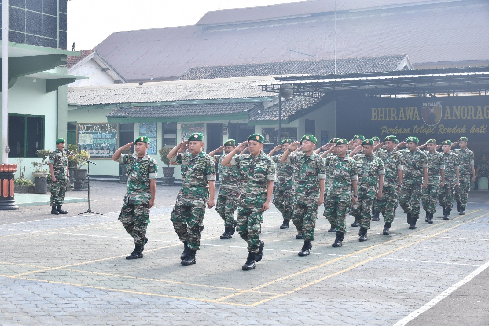Semangat Personel Kodim 0815/Mojokerto Laksanakan Minggu Militer