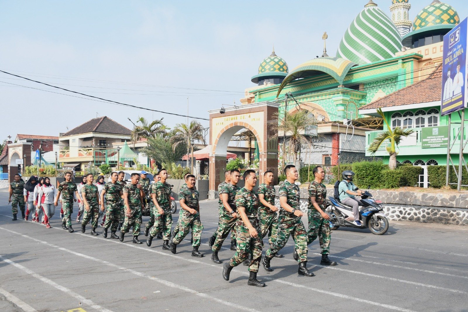 Semangat Personel Kodim 0815/Mojokerto Laksanakan Minggu Militer