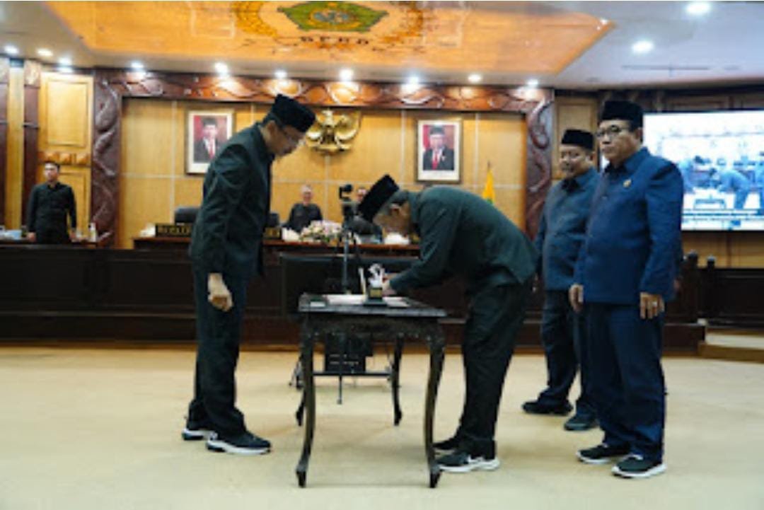 PAD Sidoarjo ‘Terjun Bebas’, Belanja Dana Hibah Melonjak Jadi Rp 318,7 Miliar, Silpa Rp 492,8 Miliar