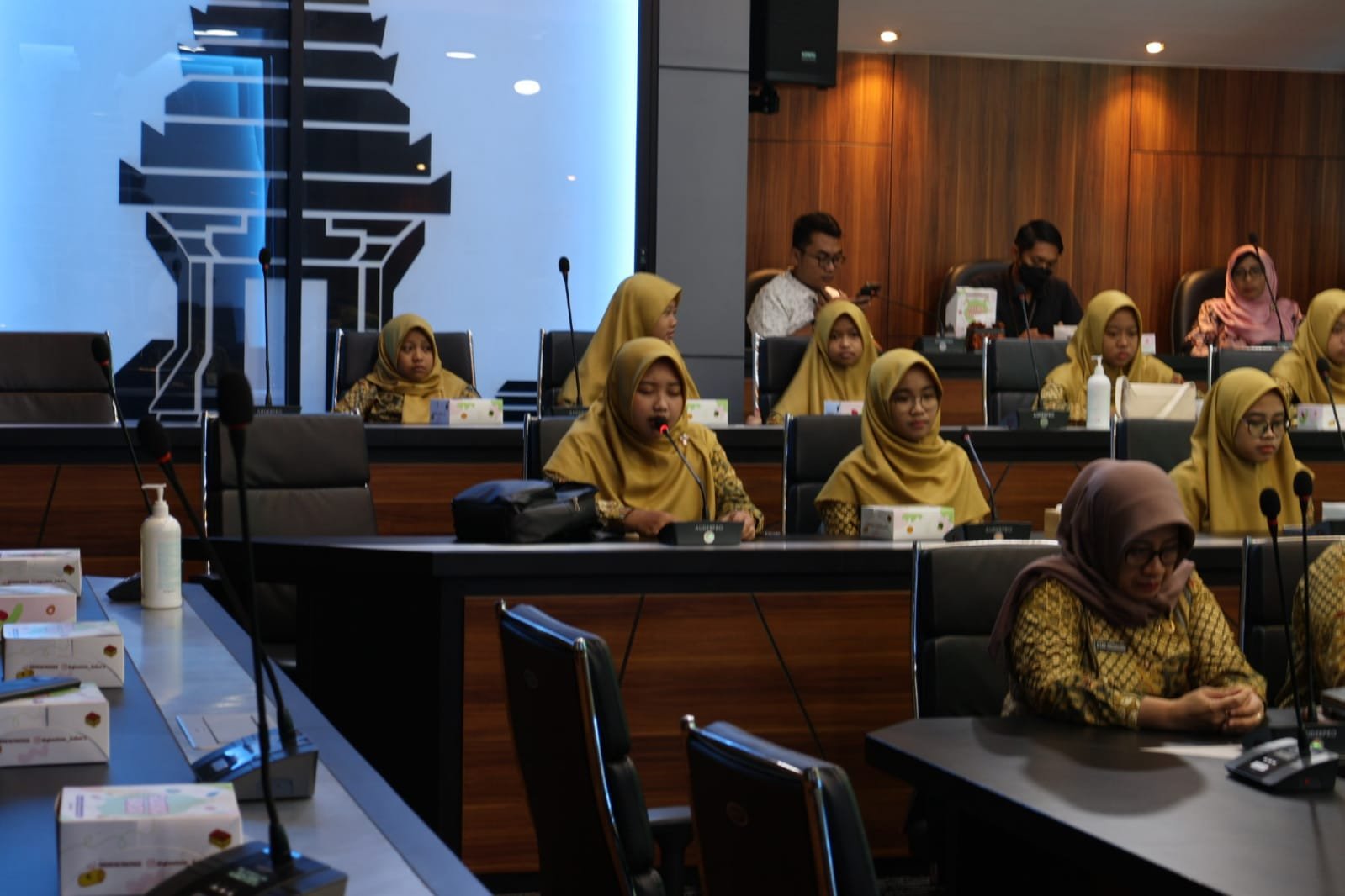 Bupati Ikfina Berangkatkan Kafilah Kabupaten Mojokerto Ikuti MTQ Tingkat Provinsi Jawa Timur