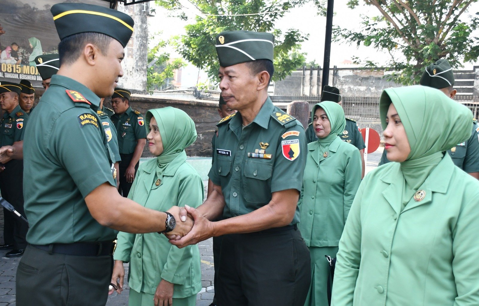 Acara Pelantikan Kenaikan Pangkat, Dandim 0815/Mojokerto : Teliti Dan Waspada