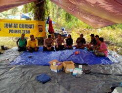 Jum’at Curhat di Desa Pinang Belai, Kasat Binmas Polres Tebo Sampaikan Tentang Peranan Dan Tugas Binmas