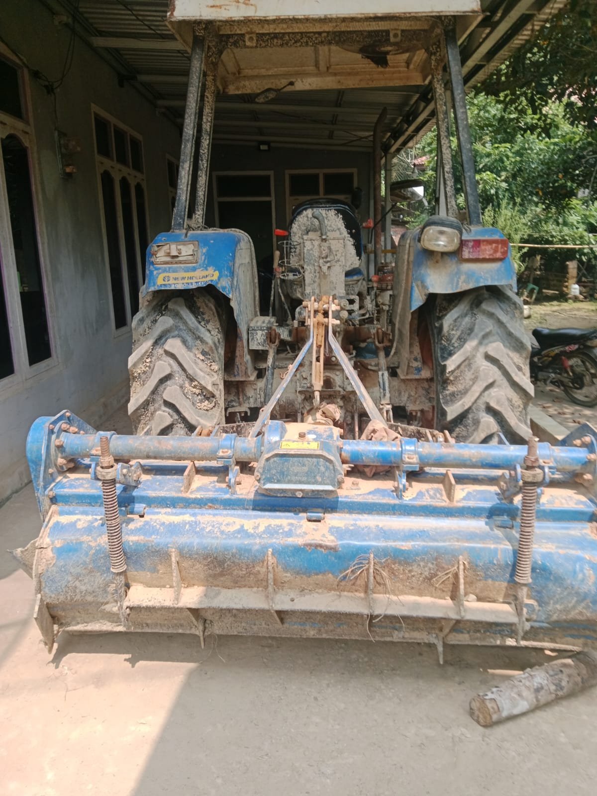 Bantuan Traktor Kelompok Tani Tri Rezki Rengas Sembilan Diduga Dijadikan Ajang Bisnis Pribadi