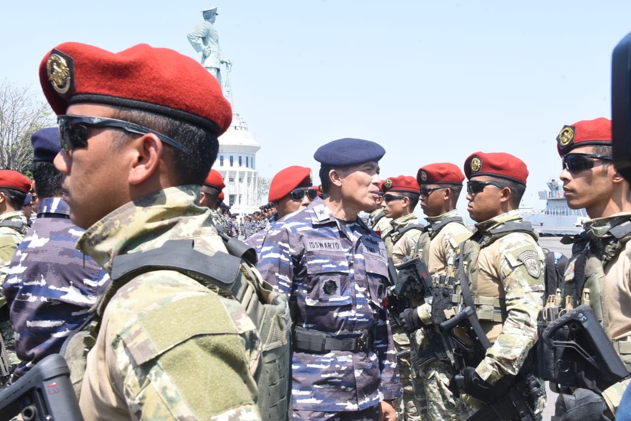 Siap Amankan VVIP KTT AIS Forum Ke-1, Kaskoarmada II Pimpin Apel Gelar Pasukan Pelepasan Satgasla TNI AL