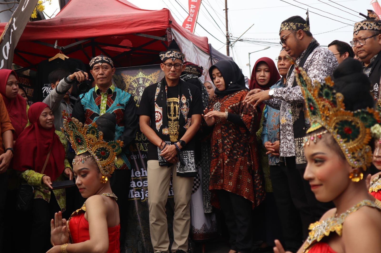 Terima Bantuan DPU-Parekraf Dari Kemenparekraf RI, Bupati Ikfina Harap Dapat Picu Semangat Warga Desa Wisata Kampung Majapahit