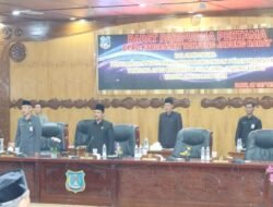 Sekda Agus Sanusi Hadiri Rapat Paripurna Penyampaian Nota Raperda APBD Tanjab Barat Tahun 2023