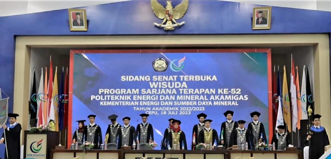 Bupati Anwar Sadat Hadiri Prosesi Wisuda Sarjana Terapan ke-52 PEM Akamigas TA 2022/2023