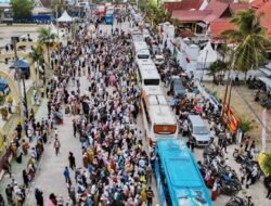 Wabup Hairan Sambut Kepulangan 372 Jemaah Haji Tanjabbar