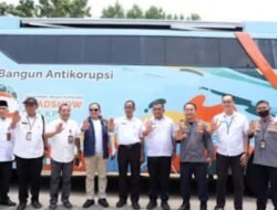 Pejabat Teras Muaro Jambi Sambut Road Show Bus KPK di Pujoan