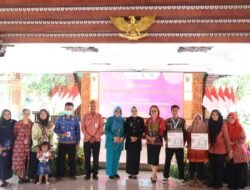 Edukasi Pentingnya 1000 HPK, Bupati Ikfina : Periode Ini Otak Anak Sedang Berkembang Dengan Sangat Pesat