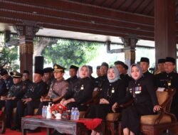 Upacara Peringatan Hari Jadi Jatim Ke 78, Bupati Ikfina Bacakan Sambutan Gubernur Jatim