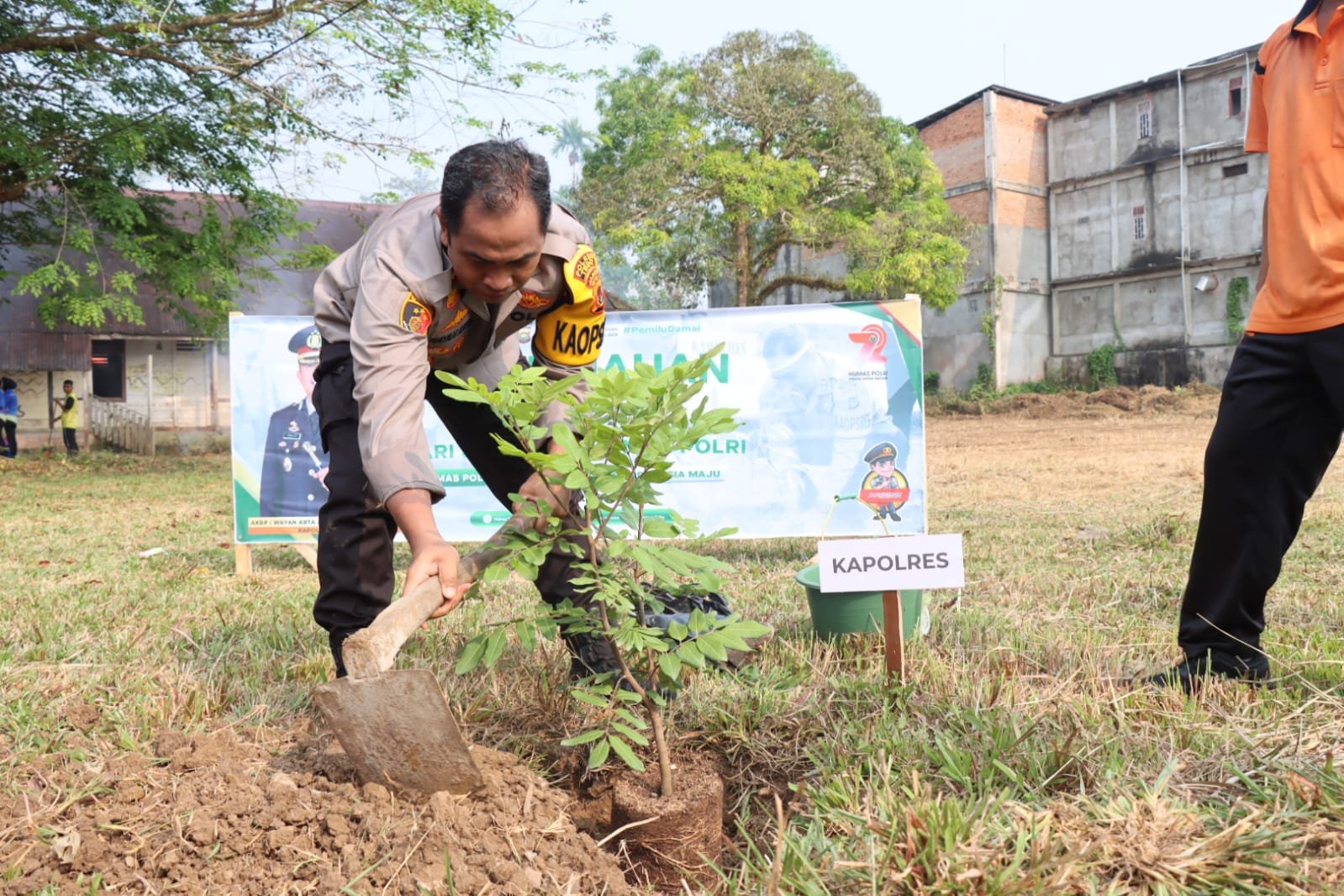 Penghijauan Dalam Rangka Peringatan Hari Jadi Humas Polri ke-72 Tahun 2023 Polres Tebo