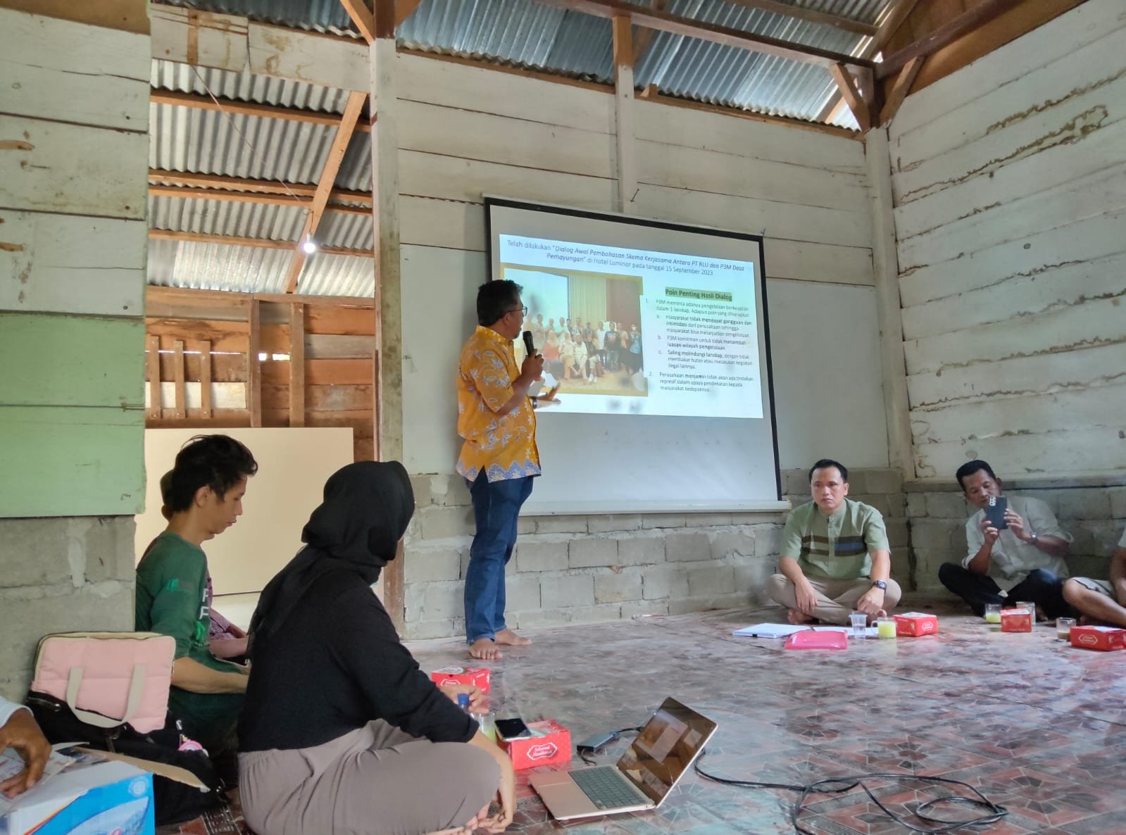 WALHI Dampingi Perkumpulan Petani Pemayungan Mandiri ( P3M ) Mediasi Terkait Konflik Dengan PT LAJ