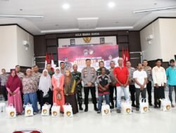 Peringati 32 Tahun Pengabdian AKABRI TNI-Polri 91, Polres Aceh Timur Membagikan 100 Paket Sembako
