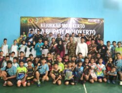 Buka Kejurkab Bulu Tangkis ‘Piala Bupati Mojokerto’, Bupati Ikfina Harapkan Bisa Tambah Jam Terbang Atlet