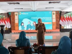 Gelar Rapat Pleno, Bupati Ikfina Bina Kader PKK Bidang Pendidikan Dan Keterampilan