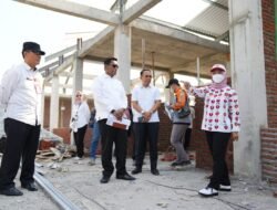 Pastikan Pembangunan Sesuai Rencana,  Wali Kota Dan Kajari Sidak Pembangunan Plut Dan Sentra IKM Batik