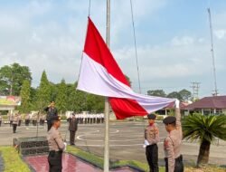 Peringati Hari Sumpah Pemuda ke 95 Wakapolres Tebo Pimpin Upacara di Lapangan Hitam Polres Tebo