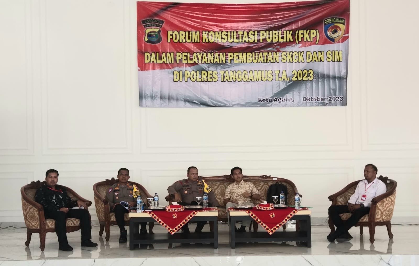 Perdana, Polres Tanggamus Gelar Forum Konsultasi Publik Pelayanan SKCK dan SIM Tahun 2023