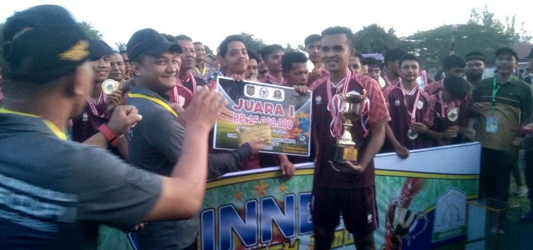 Tim Didikan Sepakbola Anggota DPRK Aceh timur Ibrahim Panglima odon SH Peudawa  Menang Telak 2-0 Piala Apdesi Cup I Aceh timur,Pedawa vs Darull Aman