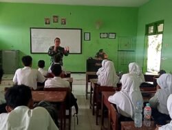 Upacara Bendera, Babinsa Koramil 0815/06 Kemlagi : Disiplin Kunci Kesuksesan