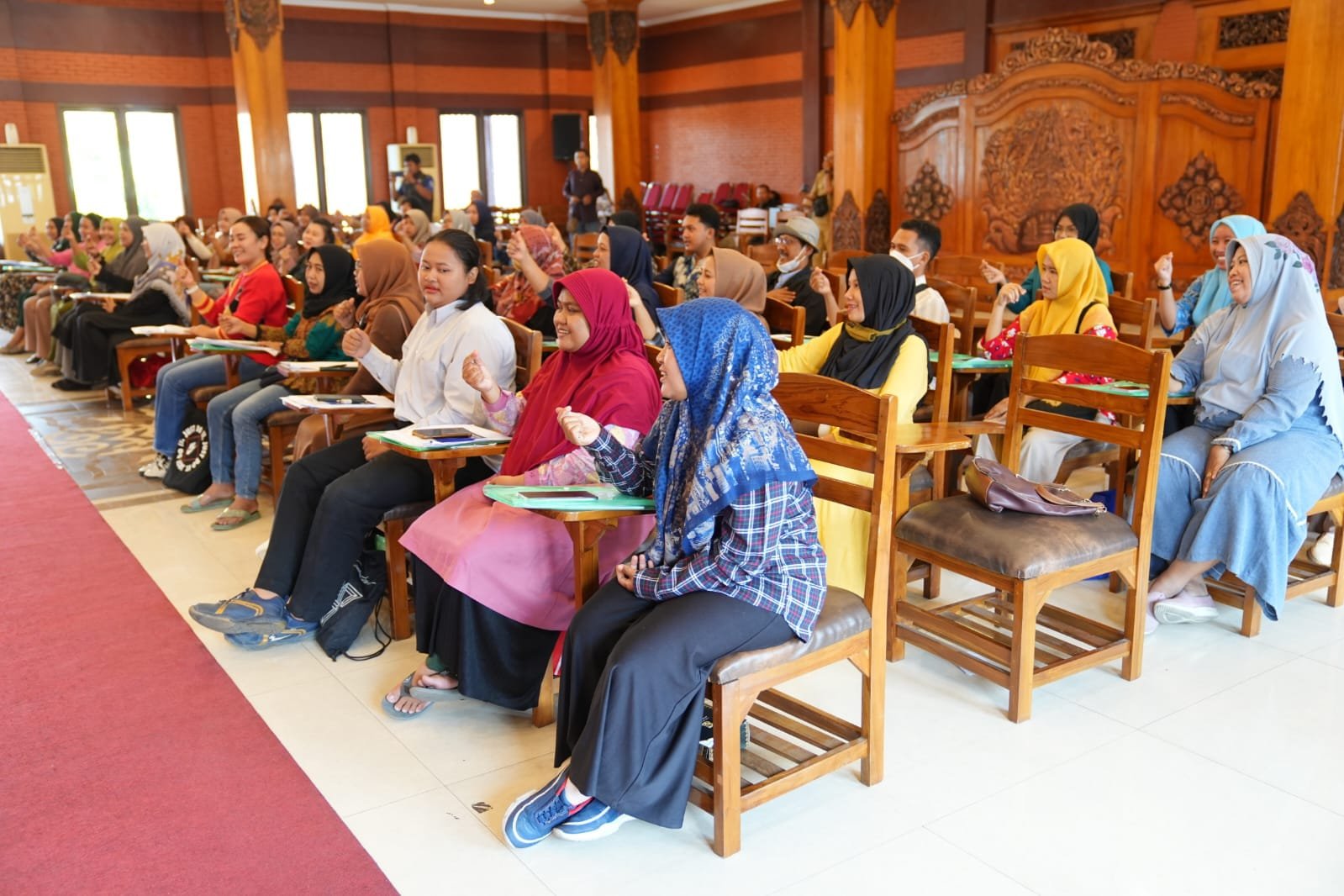 Penutupan Pelatihan Akuntansi Biaya, Wali Kota Tekankan Pemahaman Manajemen Biaya Sejak Dini