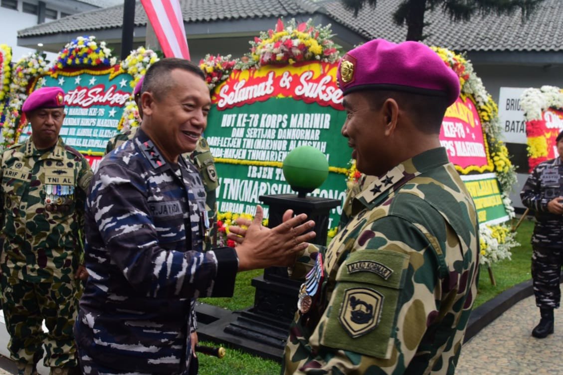 Upacara HUT Ke 78 Korps Marinir Dihadiri Pangkoarmada III