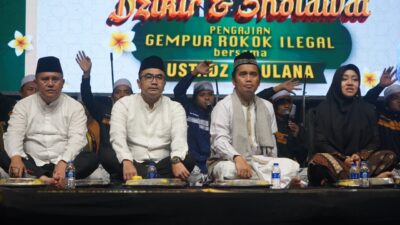 Pemkab Mojokerto Gelar Dzikir Dan Sholawat Bersama Ustadz Maulana