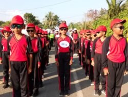 Putra Putri SDN 39 Halsel, Ikut Berpartisipasi Dalam Lomba Gerak Jalan Memperingati Hari Guru Nasional Dan HUT PGRI Ke 78