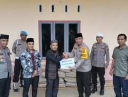 Kegiatan Jum,at Curhat di Pondok Pesantren Al Anshor  Kapolres Tebo Meminta Di Do’akan Agar Pemilu 2024 Lancar Aman Dan Damai