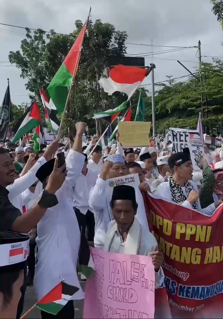 Aksi Solidaritas Peduli Palestina Ribuan Masyarakat Batanghari Turun Kejalan