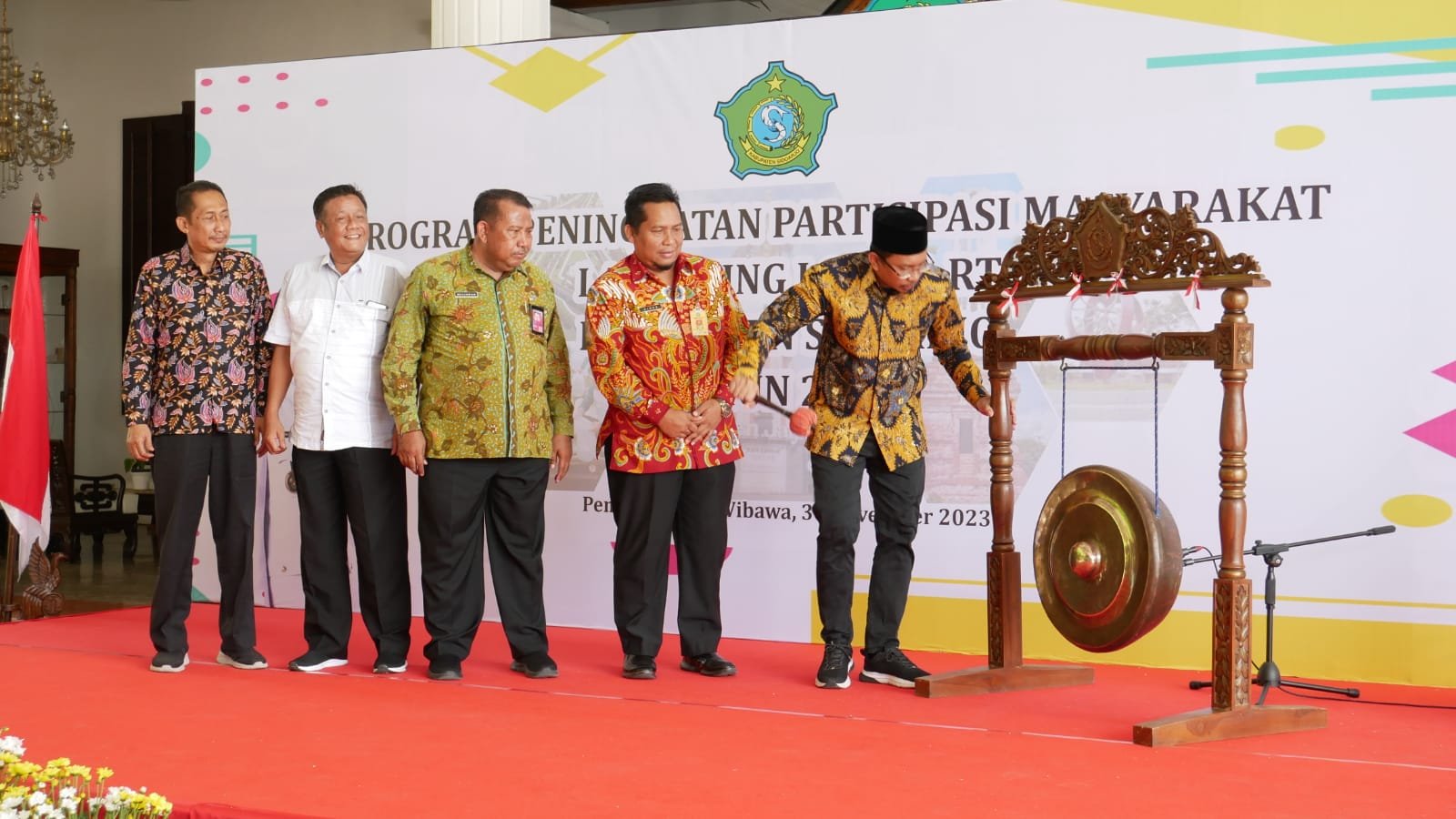 Bupati Gus Muhdlor Luncurkan Lomba Jimpitan Antar RT Berhadiah Ratusan Juta