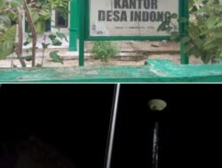 Kades Indong Diduga Preman Dana Desa, Benderah Merah Putih Berkibar Malam Hari