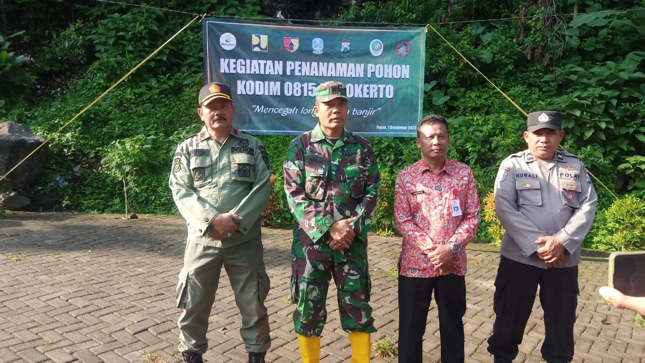 Cegah Bencana & Jaga Ekosistem, Kodim Mojokerto Bareng Stakeholder Tanam 1.500 Pohon