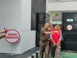 Dua Jam Diperiksa Kejaksaan Negeri Tanggamus, Kepala KPH Batu Tegi Resmi Di Tahan