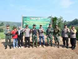 Jaga Kelestarian Alam, Kodim 0815/Mojokerto Tanam 1300 Pohon