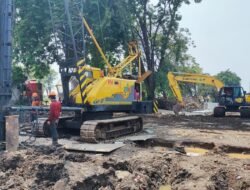 Proyek Frontage Road Ruas Delta Sari arah Waru Capai 54 Persen